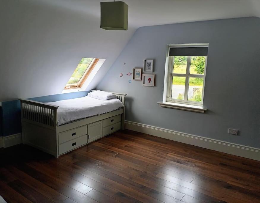 Conveniently Located House To Enjoy All Of Kerry Tralee Kültér fotó